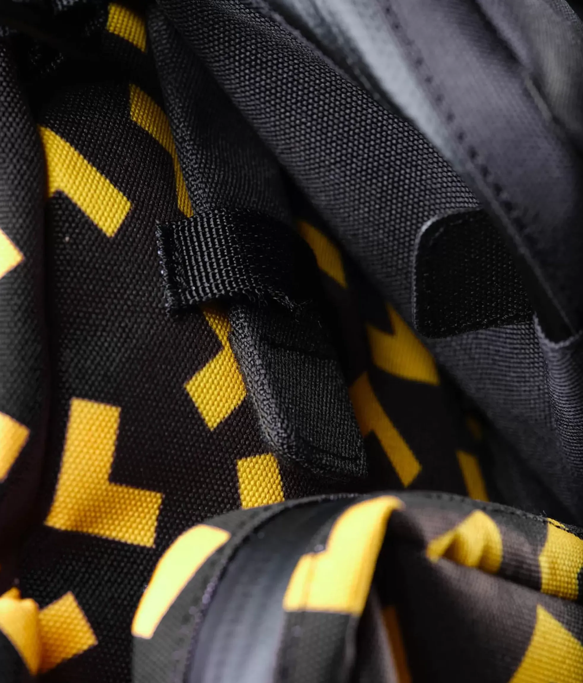 Hot Black Crows Sac Multis Helmet Noir-Jaune